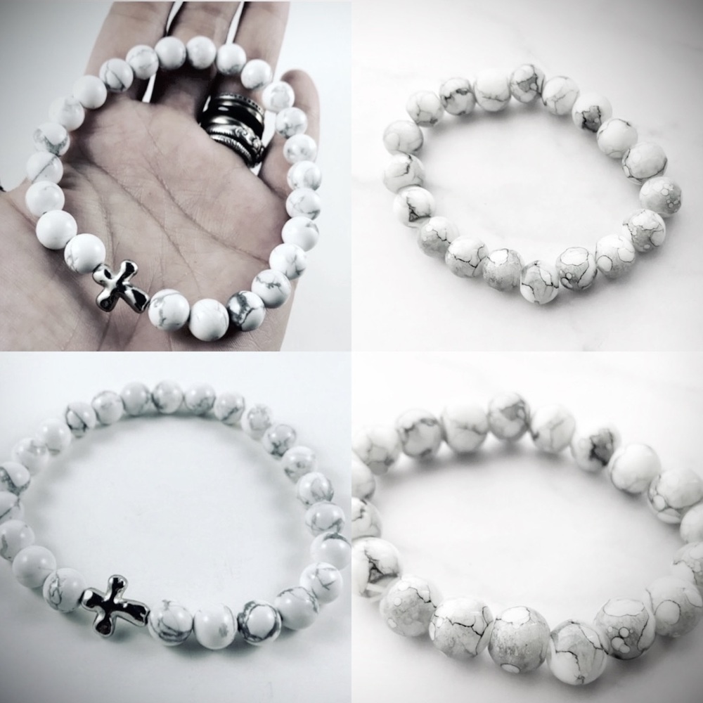 2 Howlite grey and white bead bracelets